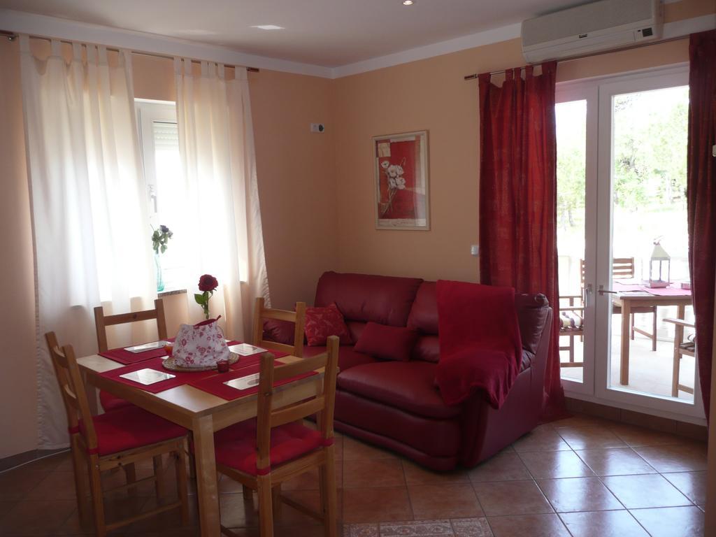 Apartments Rafaela Barbat na Rabu Extérieur photo