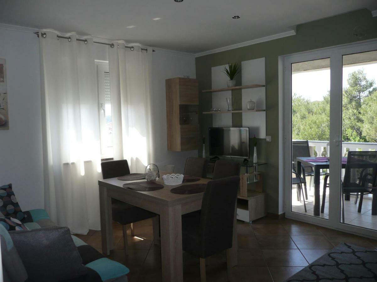 Apartments Rafaela Barbat na Rabu Extérieur photo